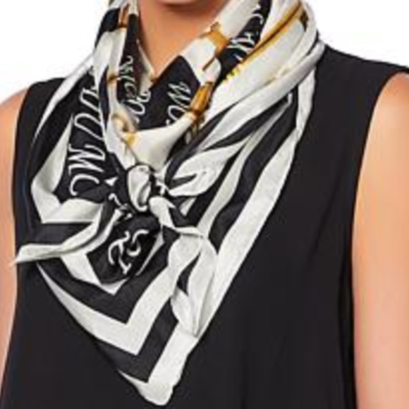 Clever Carriage Company Women Power Key 100% Silk - Picture 4 of 8